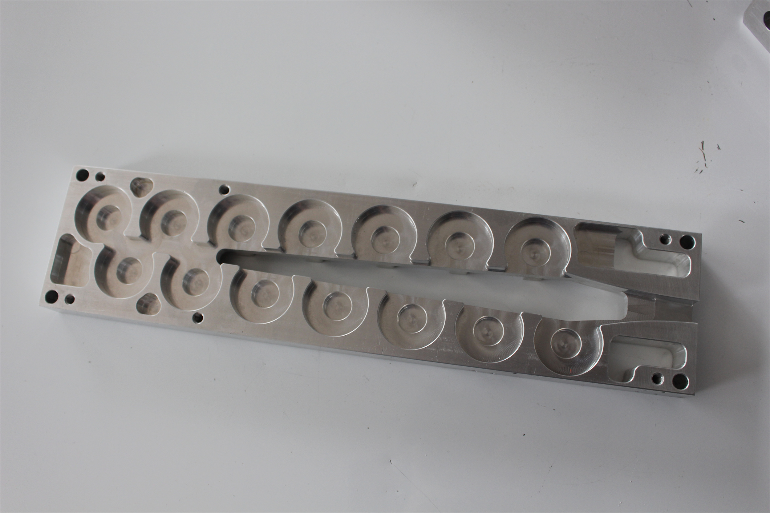 CNC machined parts image