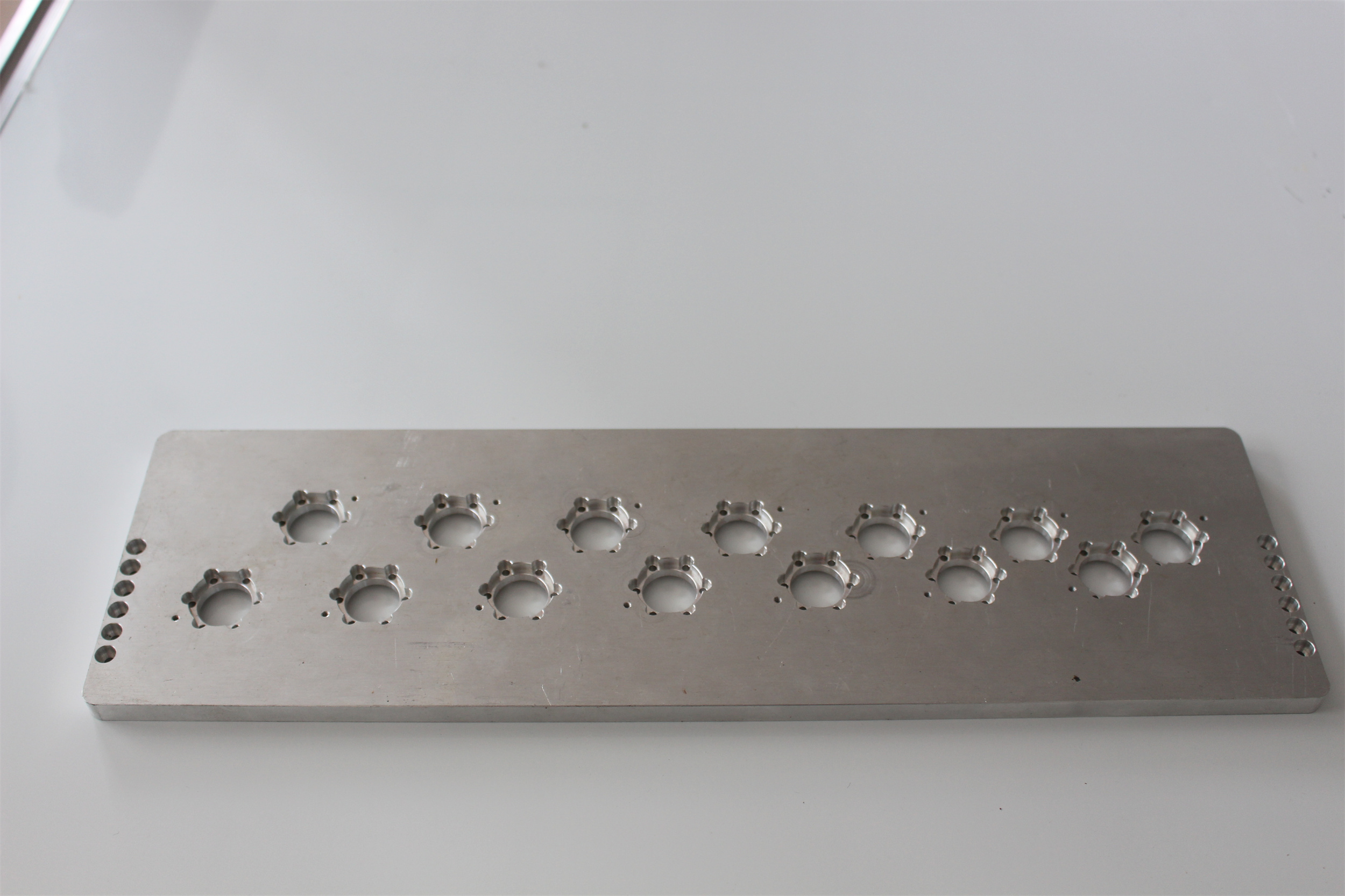 CNC machined parts image